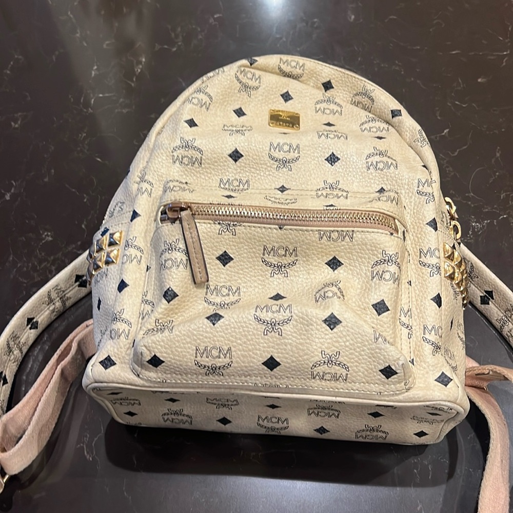274 MCM cream cognac backpack small